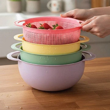 Leva Beatrix Suzgec 4 Lü